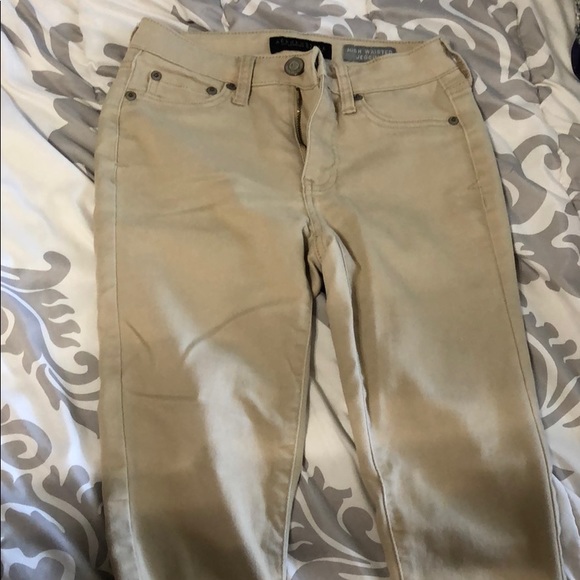 Tan khakis - Picture 2 of 3